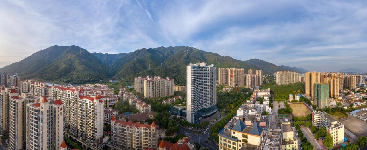 Hampton By Hilton Qingyuan Qingxin District Hotel Ngoại thất bức ảnh
