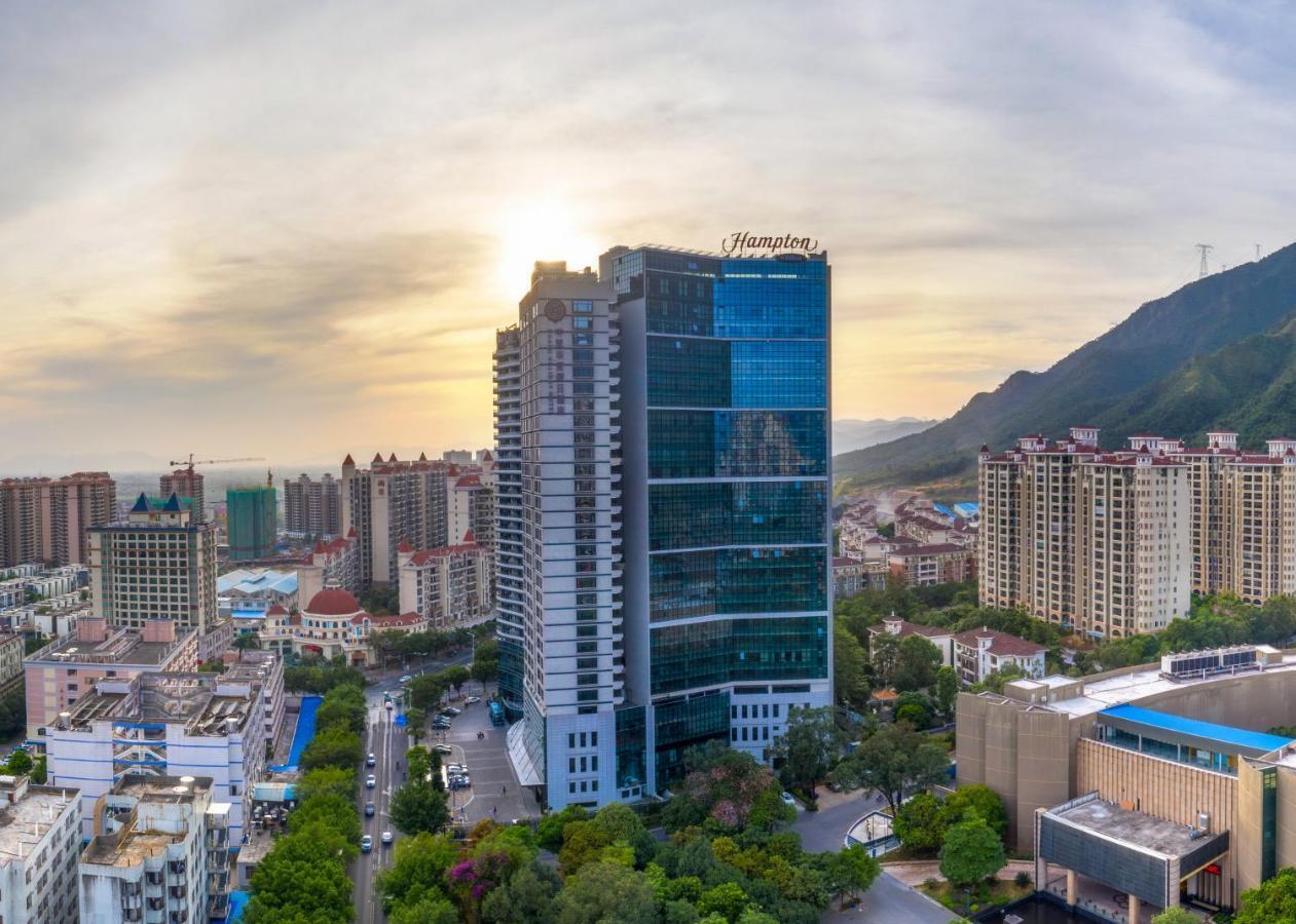 Hampton By Hilton Qingyuan Qingxin District Hotel Ngoại thất bức ảnh
